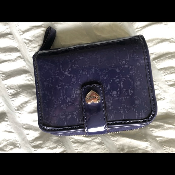 Coach Wallet - Picture 1 of 5